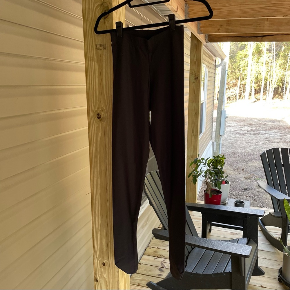 Blackmilk long leggings size M NWT